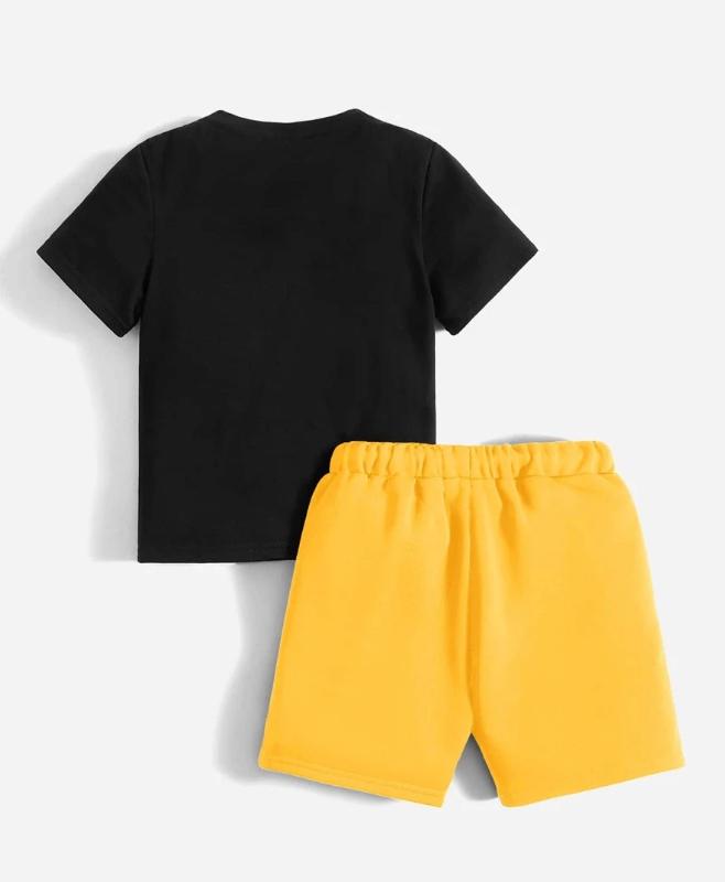 SHORT SLEEVET-SHIRT